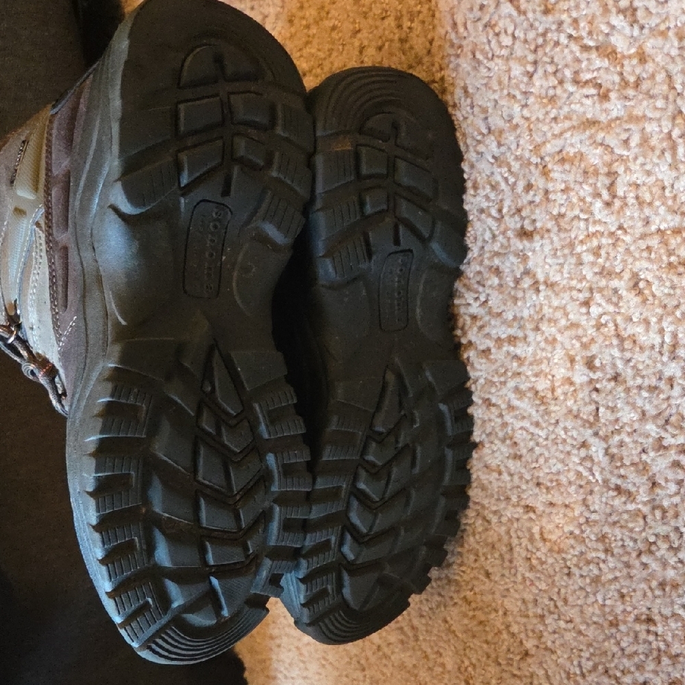 Sonoma Two-Tone Brown and Olive Lace-Up Hiking Boots - Picture 7 of 10